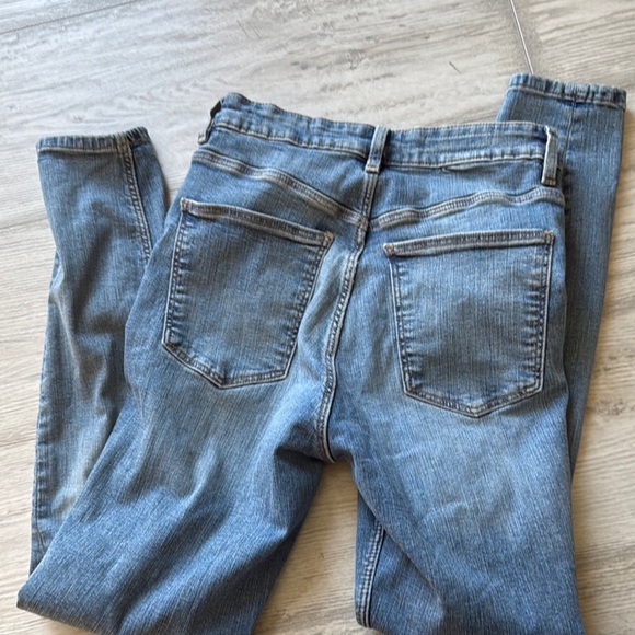 Zara Blue Denim Jeans - Picture 2 of 3